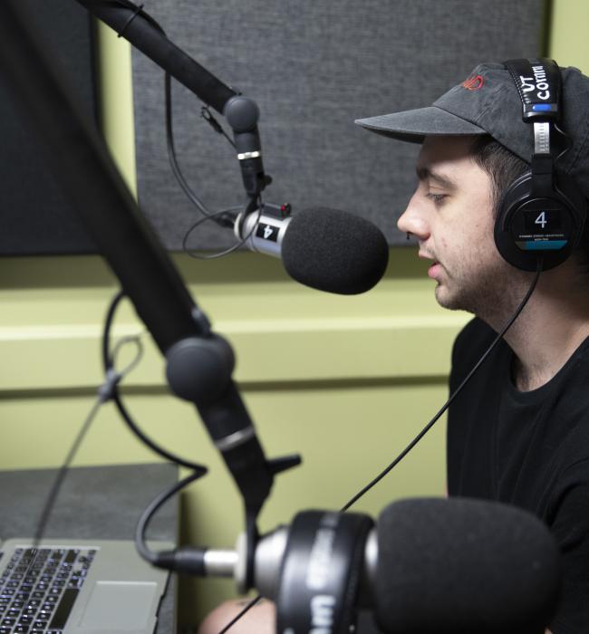 2023.podcastclass.quigley_036.jpg