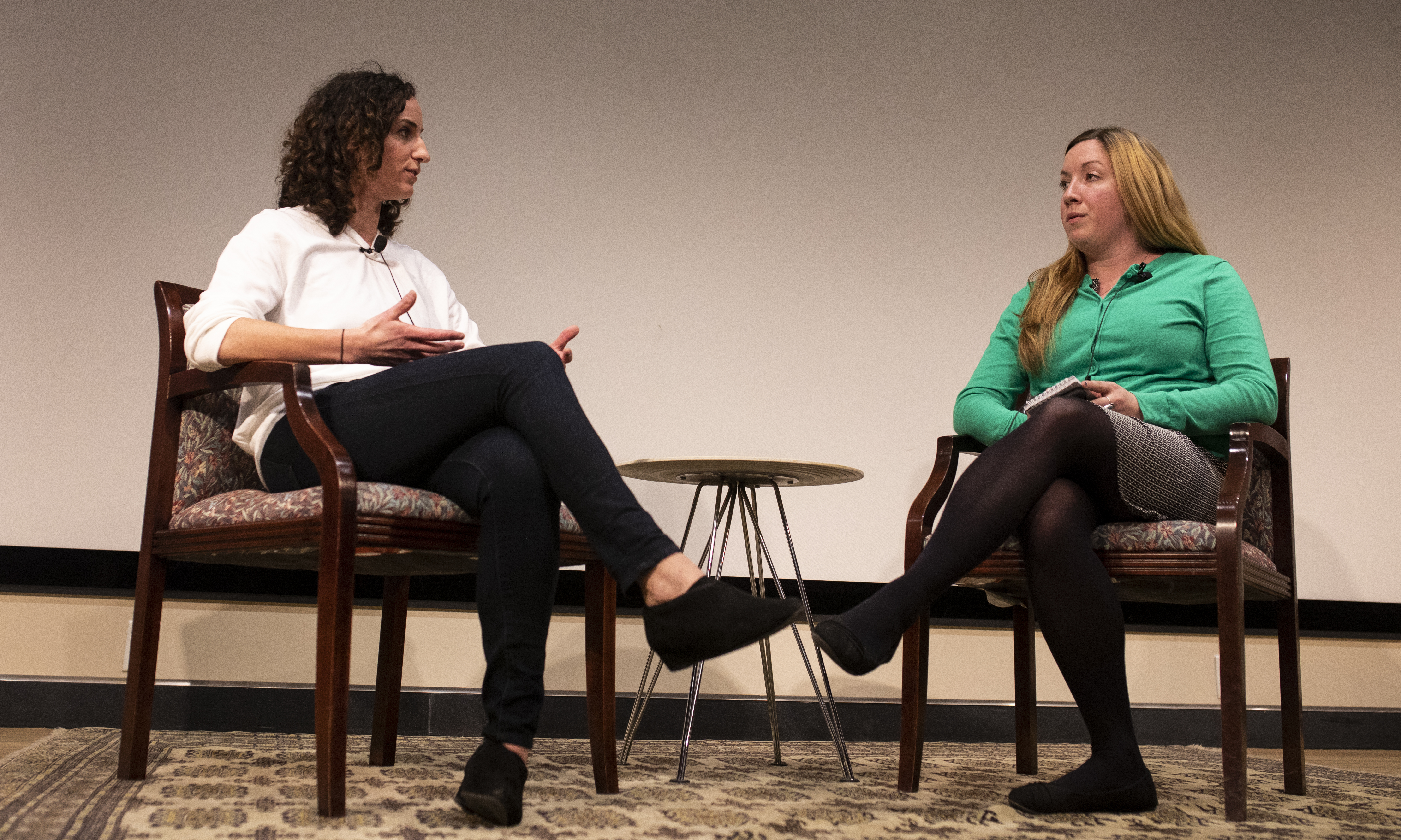 The Washington Post Director of Audio Jessica Stahl , The Dallas Morning News Innovation Lecture Series Speaker speaking on stage with Ph.D fellow Kelsey Whipple